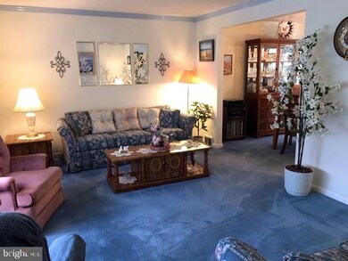 2017 Birchwood Dr, Norristown, PA 19401 - photo 3