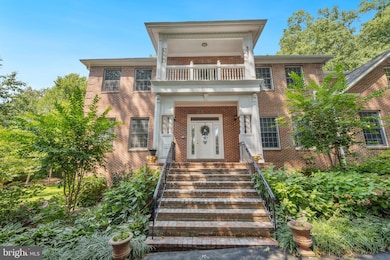 3905 Hummer Rd, Annandale, VA 22003 - photo 2