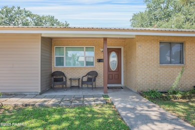 309 Azalea Dr, New Iberia, LA 70563 - photo 3