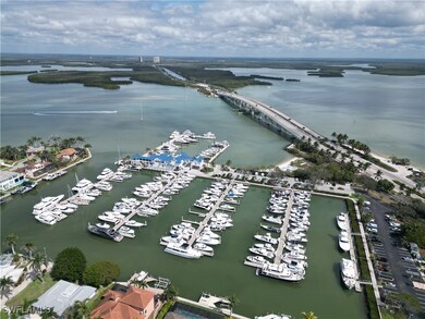 Bird's eye view of a large body of water and numer
