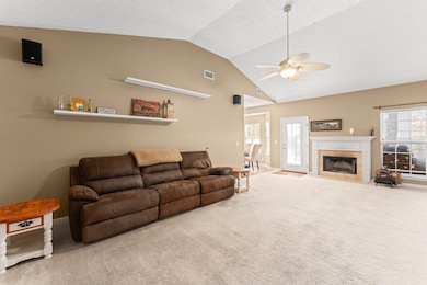 3339 Cotswold Ln, Murfreesboro, TN 37128 - photo 4