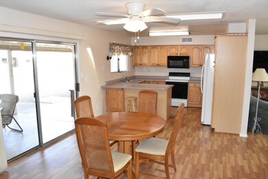Dining/Kitchen Area