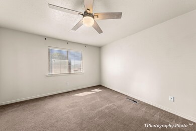 2-web-or-mls-2404 South 450 West-11