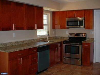 22 Plumtree Ln, Willingboro, NJ 08046 - photo 5