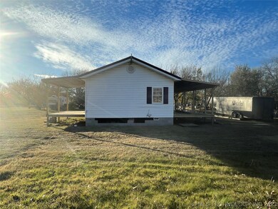 Back porch & blocks will be finished
