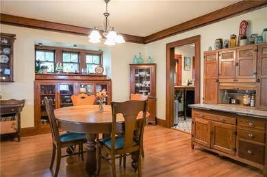 Dining Room to Kitchen