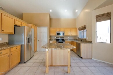 10517 E Cosmos Cir, Scottsdale, AZ 85255 - photo 5