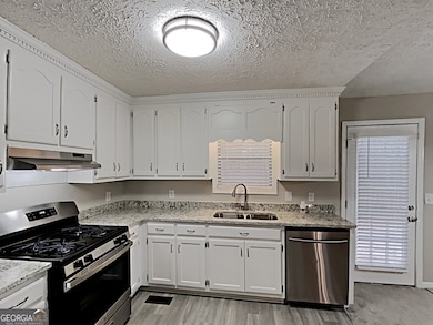 3548 Cherokee Overlook Dr, Canton, GA 30115 - photo 3