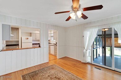 1105 Clifton Rd, Jacksonville, NC 28540 - photo 6