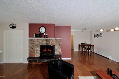 Living & Dining Room