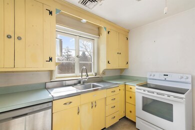 56 Orchard St, Brattleboro, VT 05301 - photo 2