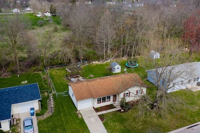 2070 Chief Turtle Ct, Huntington, IN 46750 - photo 3