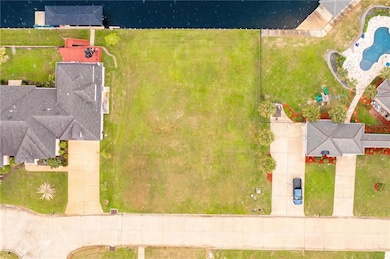 504 Logan Island Ct, Slidell, LA 70458 - photo 2