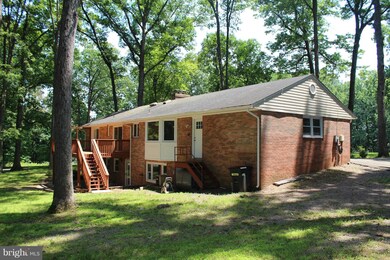 12408 Castner Ct, Fairfax, VA 22030 - photo 4