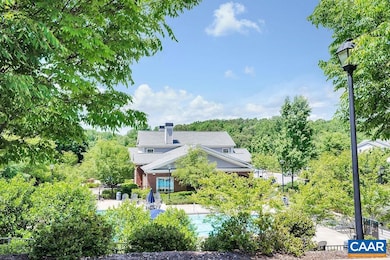 122 Yellowstone Dr unit 307, Charlottesville, VA 22903 - photo 2