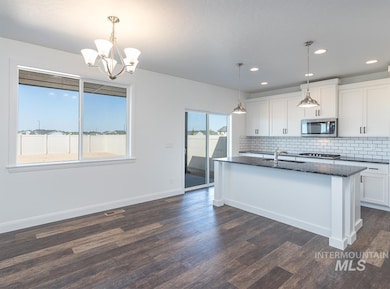 9110 W Kyoga St, Star, ID 83669 - photo 7