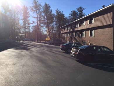 535 Calef Rd unit 16, Manchester, NH 03103 - photo 5