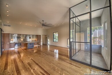 302 E Josephine St unit 1201, San Antonio, TX 78215 - photo 6