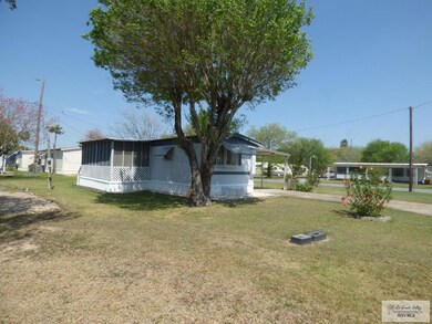 605 Hibiscus unit 35, La Feria, TX 78559 - photo 3