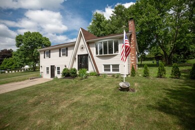 1179 School St, Webster, MA 01570 - photo 4