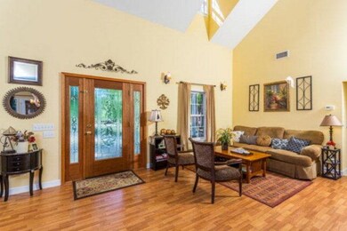 front door/living