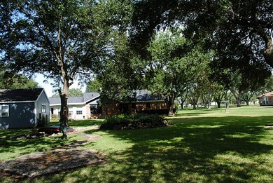 12502 Padon Rd, Needville, TX 77461 - photo 5