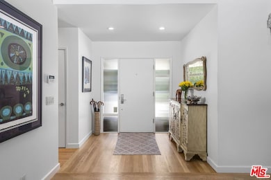 4820 Poe Ave, Woodland Hills, CA 91364 - photo 4