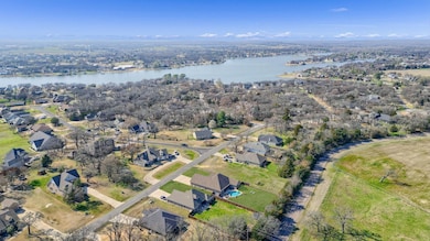 129 Comanche Dr, Gainesville, TX 76240 - photo 6