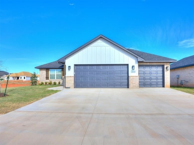12009 NW 120th St, Yukon, OK 73099 - photo 3