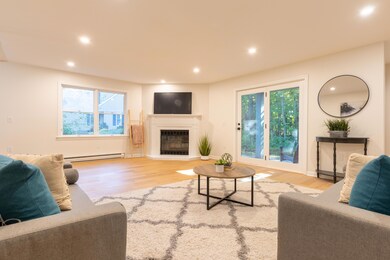 6 Settlers Ct unit 303, Portland, ME 04103 - photo 5