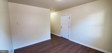 29 N Main St unit 2E, Spring City, PA 19475 - photo 3