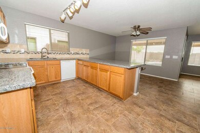 2549 W Bartlett-6