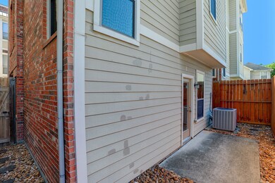 Low maintenance patio. Small but still large enoug