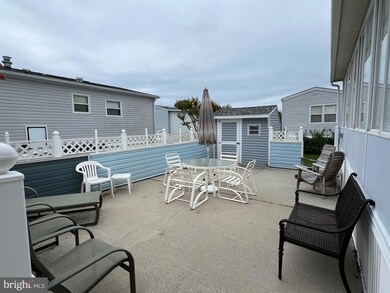 8544 N Longboat Way, Berlin, MD 21811 - photo 2