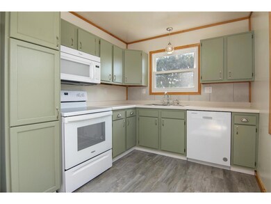 920 Geiger St, Osceola, WI 54020 - photo 5