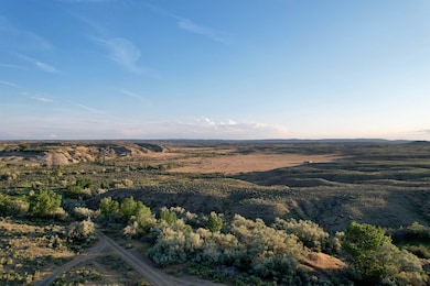1242 U S 20, Basin, WY 82410 - photo 2