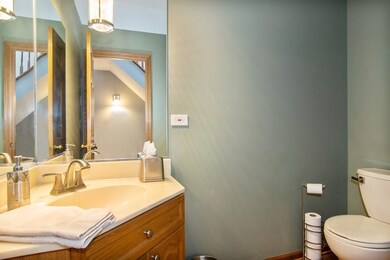 1/2 Bath