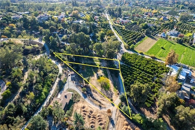 218 Valencia Dr, Redlands, CA 92374 - photo 4