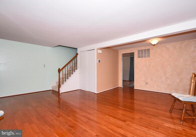 105 Hapsburg Ct, Parkville, MD 21234 - photo 5