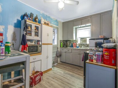 10418 Bantum St, Houston, TX 77093 - photo 5