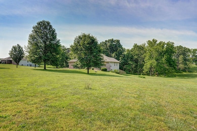 136 Cedar Dale Ln-2
