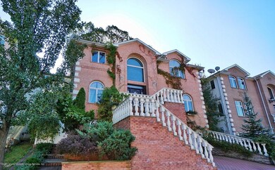(2) Side