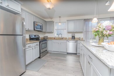 17 Gray Coach W unit 1709, Cranston, RI 02921 - photo 4