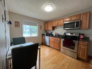 34 John St unit 3, Waltham, MA 02453 - photo 2