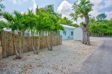 101 Poinsetta Dr, Key Largo, FL 33037 - photo 4