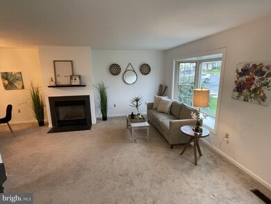 634 Maple Glen Cir, Pottstown, PA 19464 - photo 4