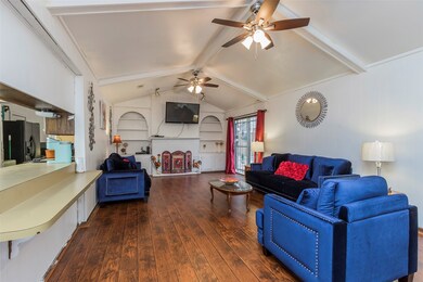 931 Conklin St, Houston, TX 77088 - photo 5