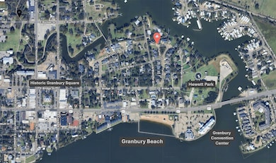 319 Turner Cir, Granbury, TX 76048 - photo 4