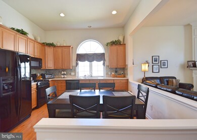 112 Violet Dr, Kennett Square, PA 19348 - photo 6