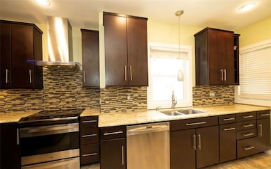 200 Jastram St, Providence, RI 02908 - photo 2